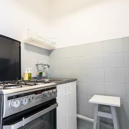 Sky Central View• Diamond Warsaw