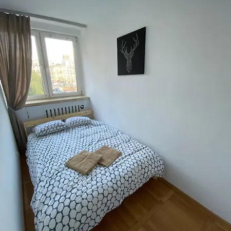 Sky Central View• Diamond Warsaw